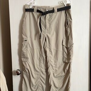 Men’s Columbia Omni-Shade Khaki Cargo pants with Detachable Belt